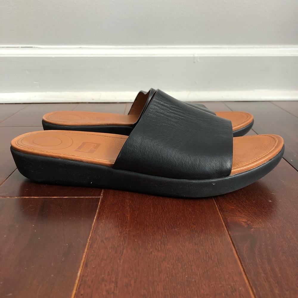 Fitflop Black Slide Sandals with Brown Footbed